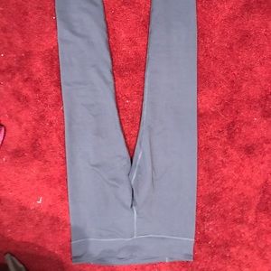 Grey under armor leggings